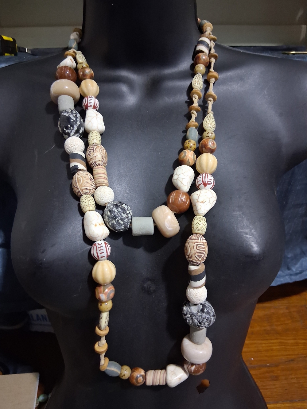 Vintage Rare Handmade Multicolor Stone & Wood Bead Necklace - Neutral Tones - Picture 14 of 16